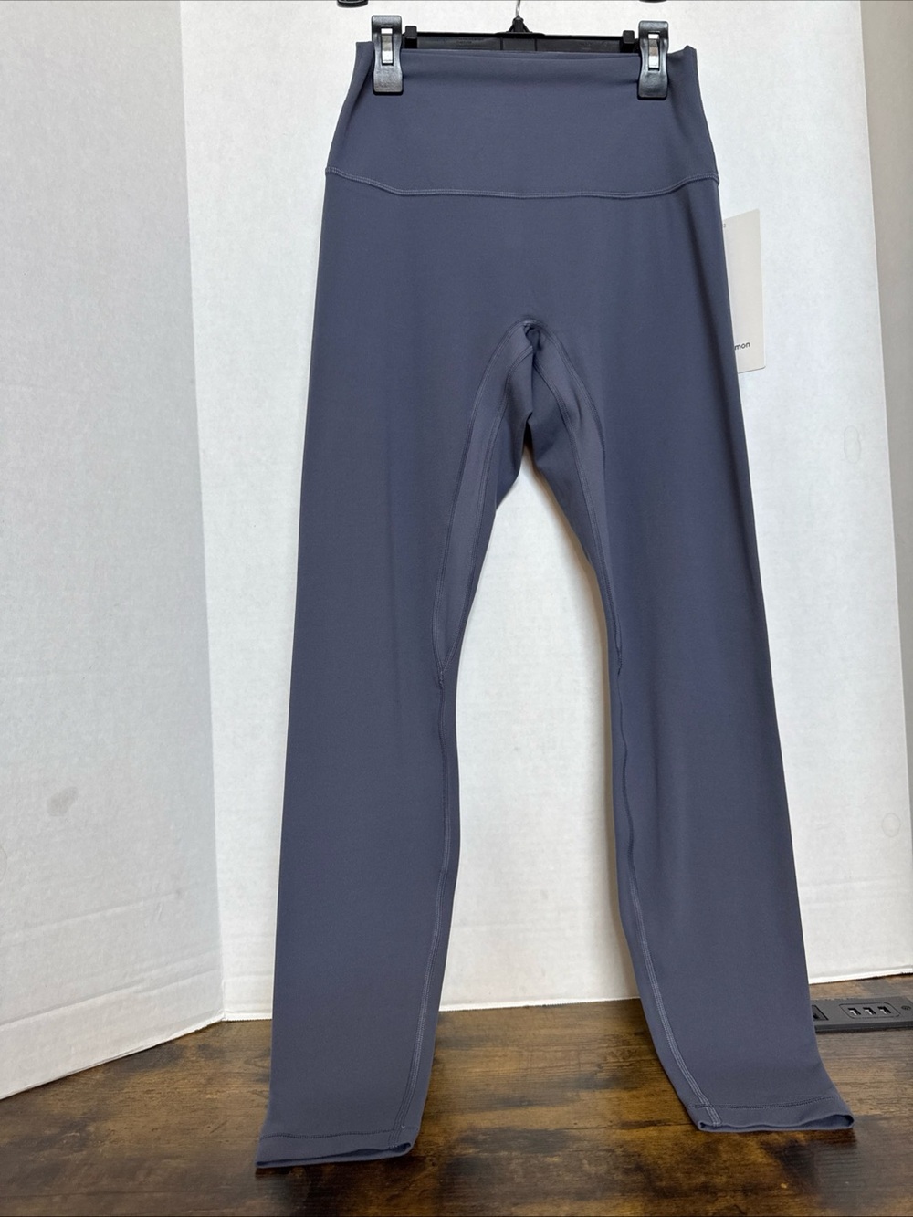 Lululemon Leggings Align No Line HR Pant 28” Size 8 NEW Dusty Diamond Grey Gray